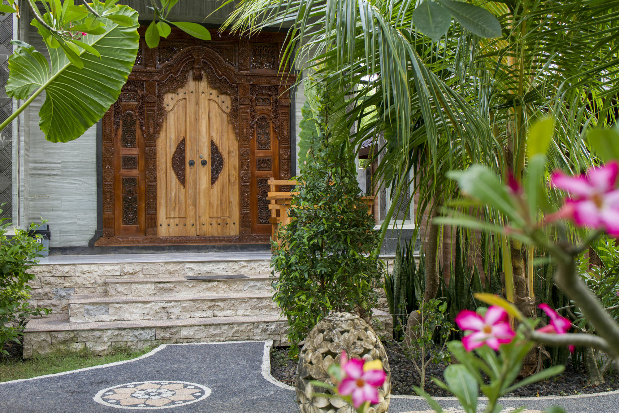 Warisan Villa By Reccoma Lembongan Exteriör bild